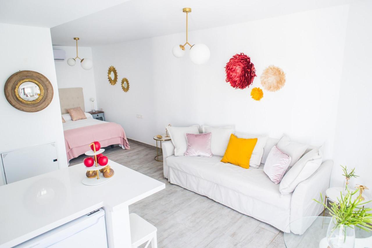 Studio Lirio Seaview Corralejo By Holidays Home المظهر الخارجي الصورة