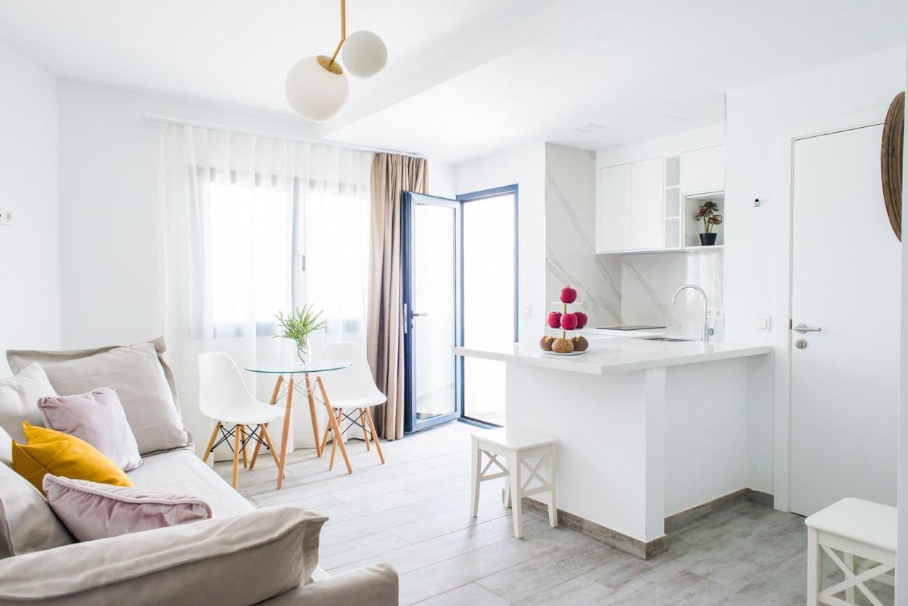 Studio Lirio Seaview Corralejo By Holidays Home المظهر الخارجي الصورة