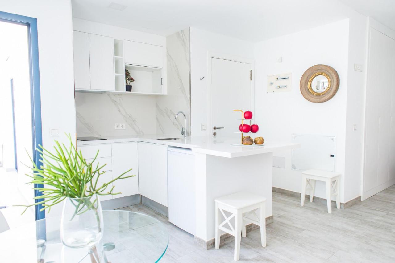 Studio Lirio Seaview Corralejo By Holidays Home المظهر الخارجي الصورة